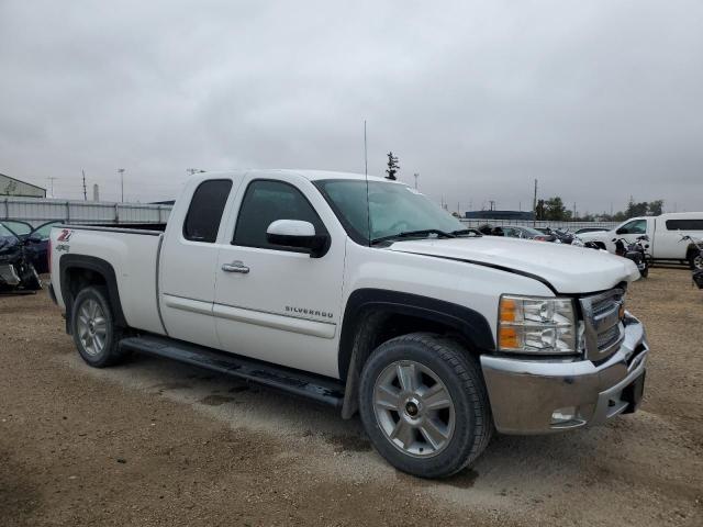 2013 CHEVROLET SILVERADO K1500 LT - 1GCRKSE76DZ137125