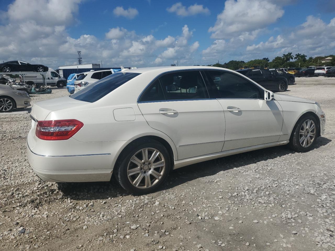 MERCEDES-BENZ E-CLASS 350