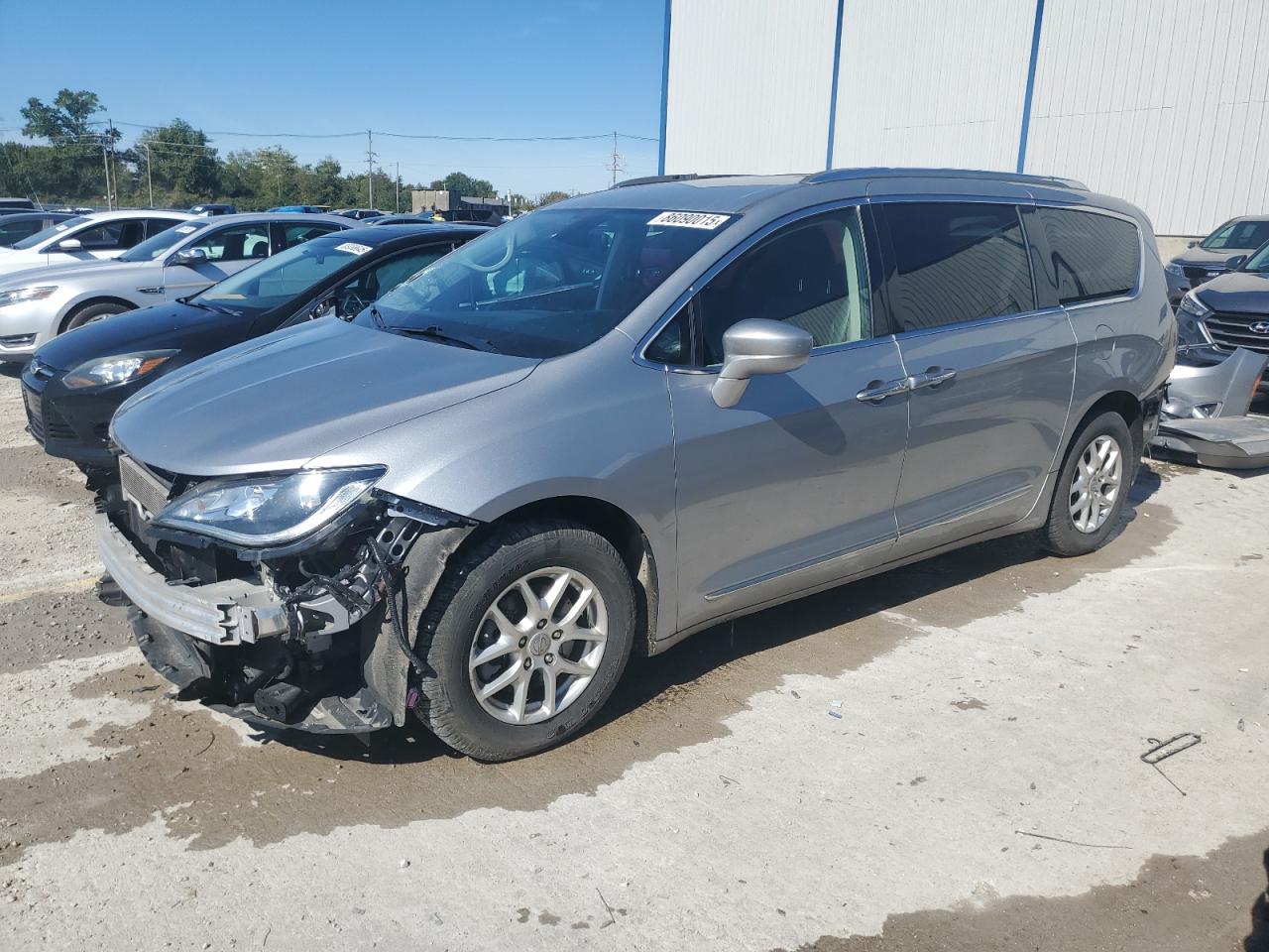 CHRYSLER PACIFICA TOURING L