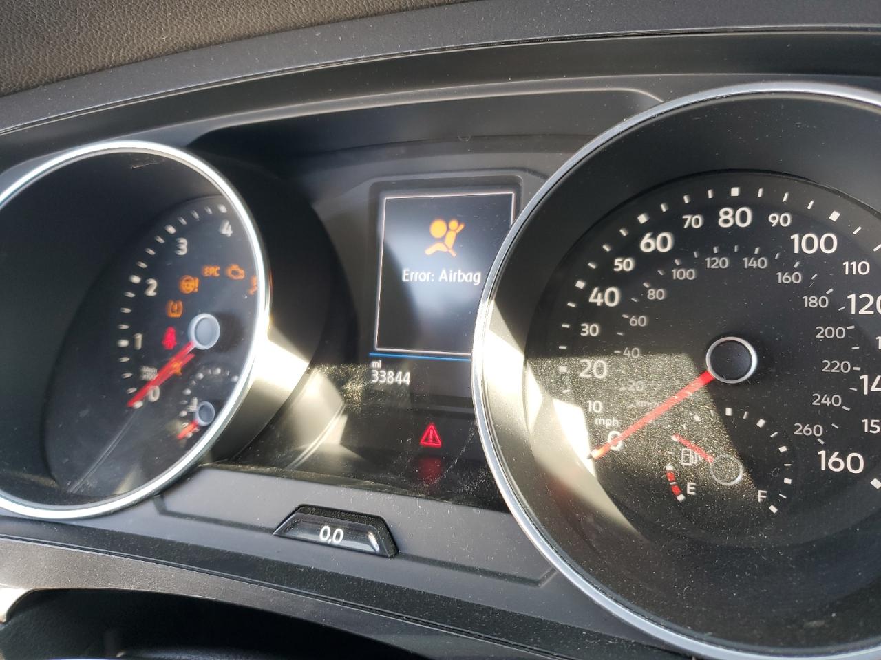 VOLKSWAGEN TIGUAN SE