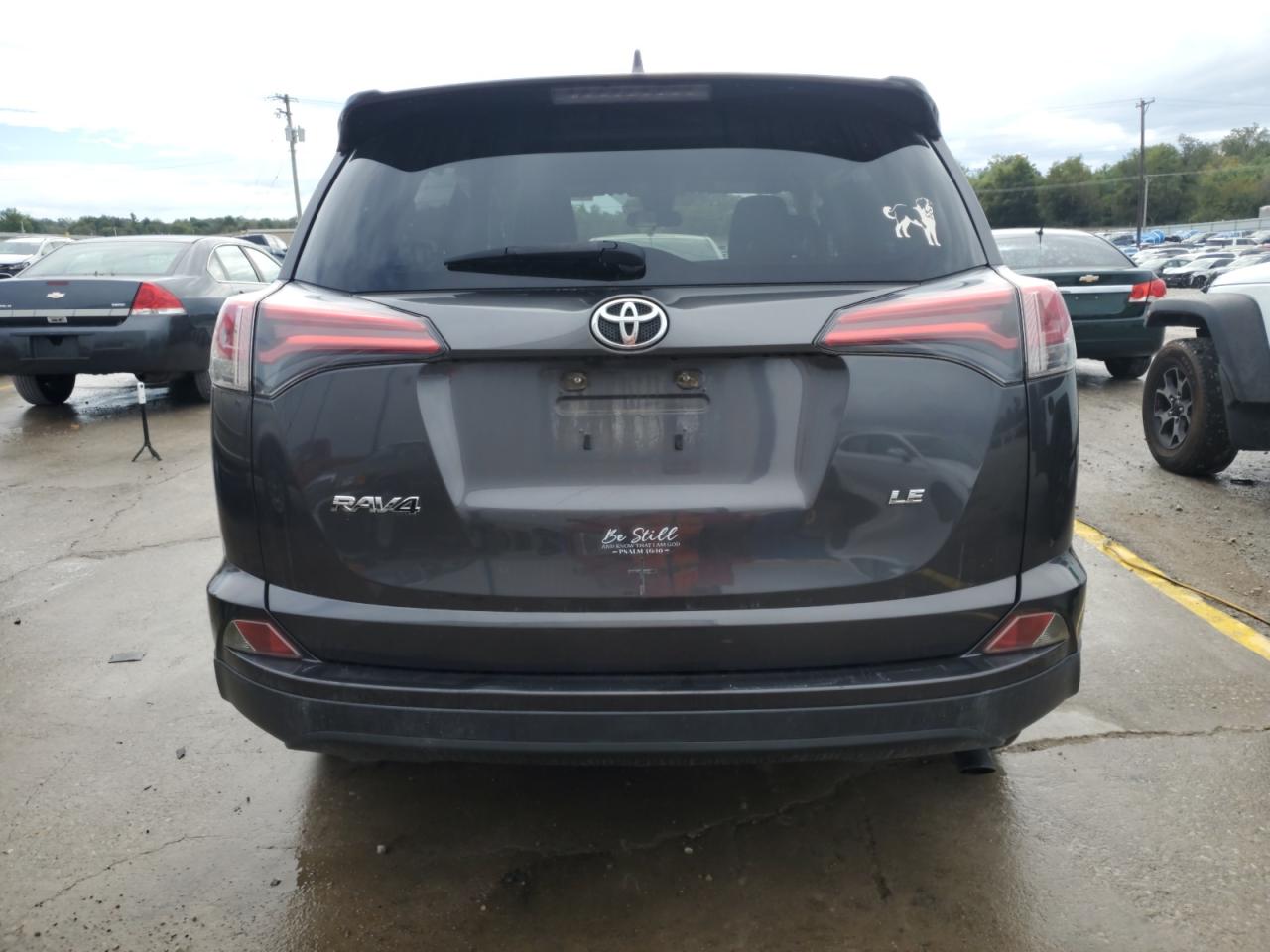 TOYOTA RAV4 LE