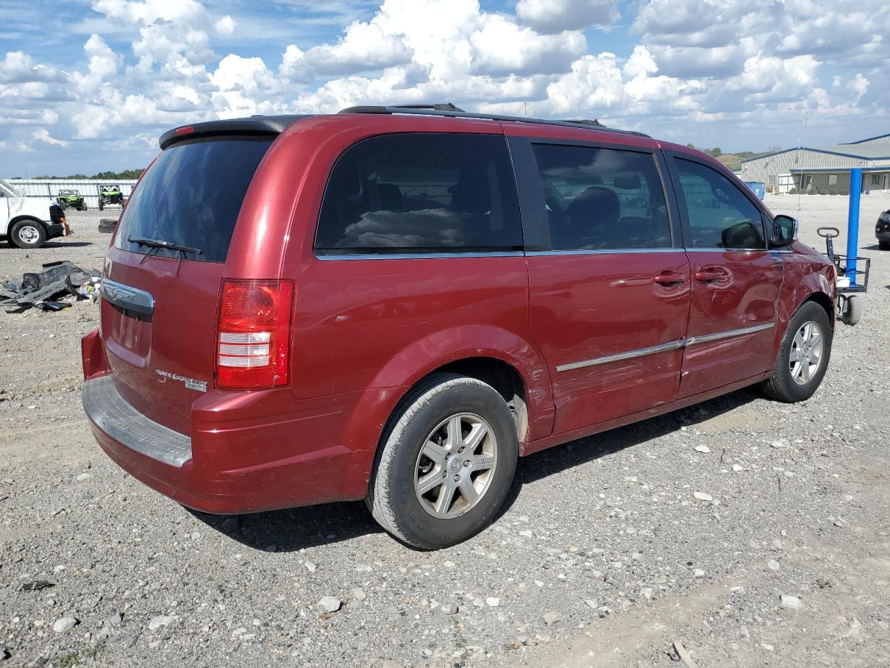CHRYSLER TOWN & COUNTRY TOURING PLUS