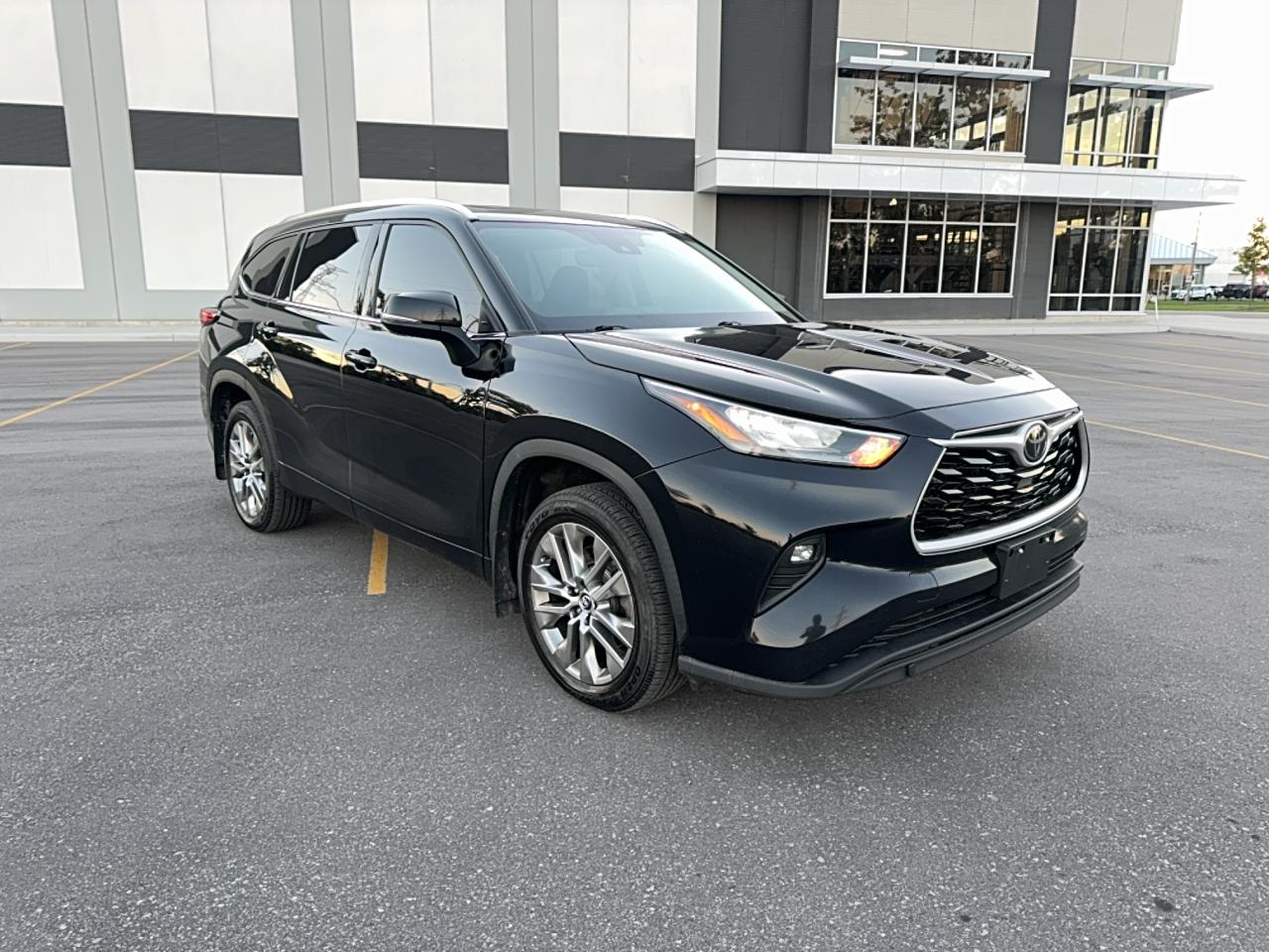 TOYOTA HIGHLANDER XLE