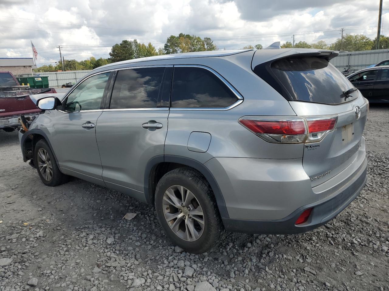 TOYOTA HIGHLANDER XLE