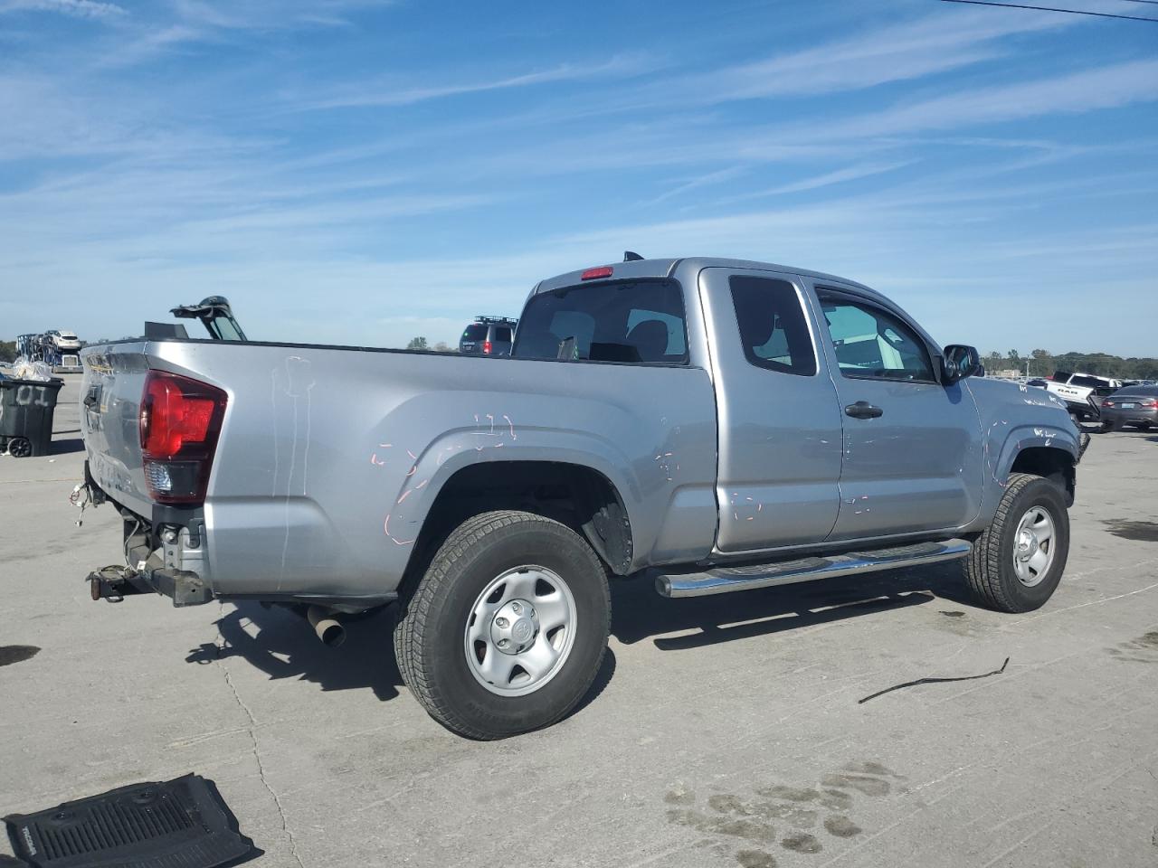 TOYOTA TACOMA ACCESS CAB