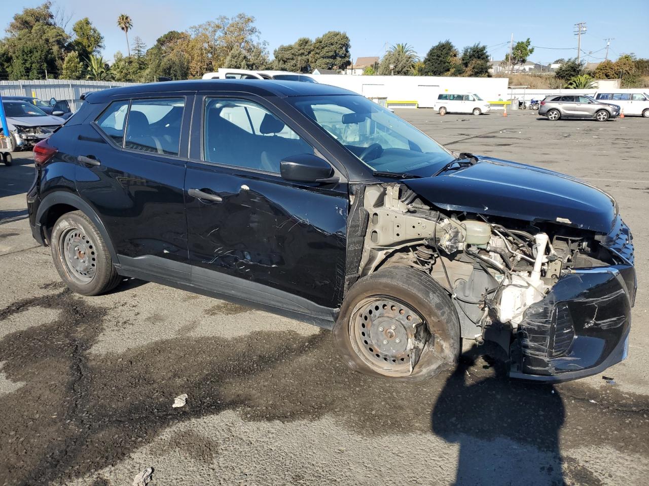 Lot #3318014475 2021 NISSAN KICKS S