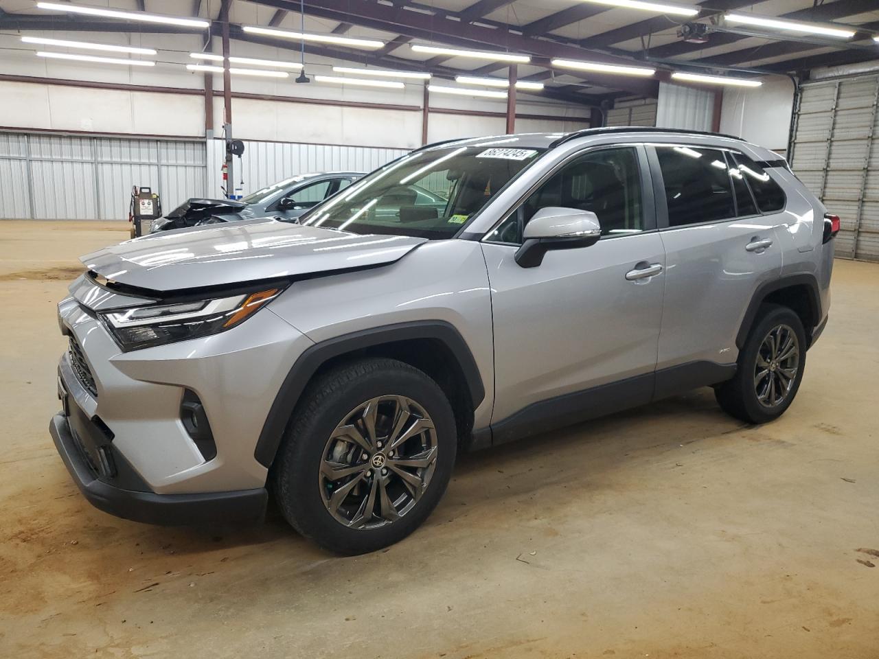 TOYOTA RAV4 XLE PREMIUM