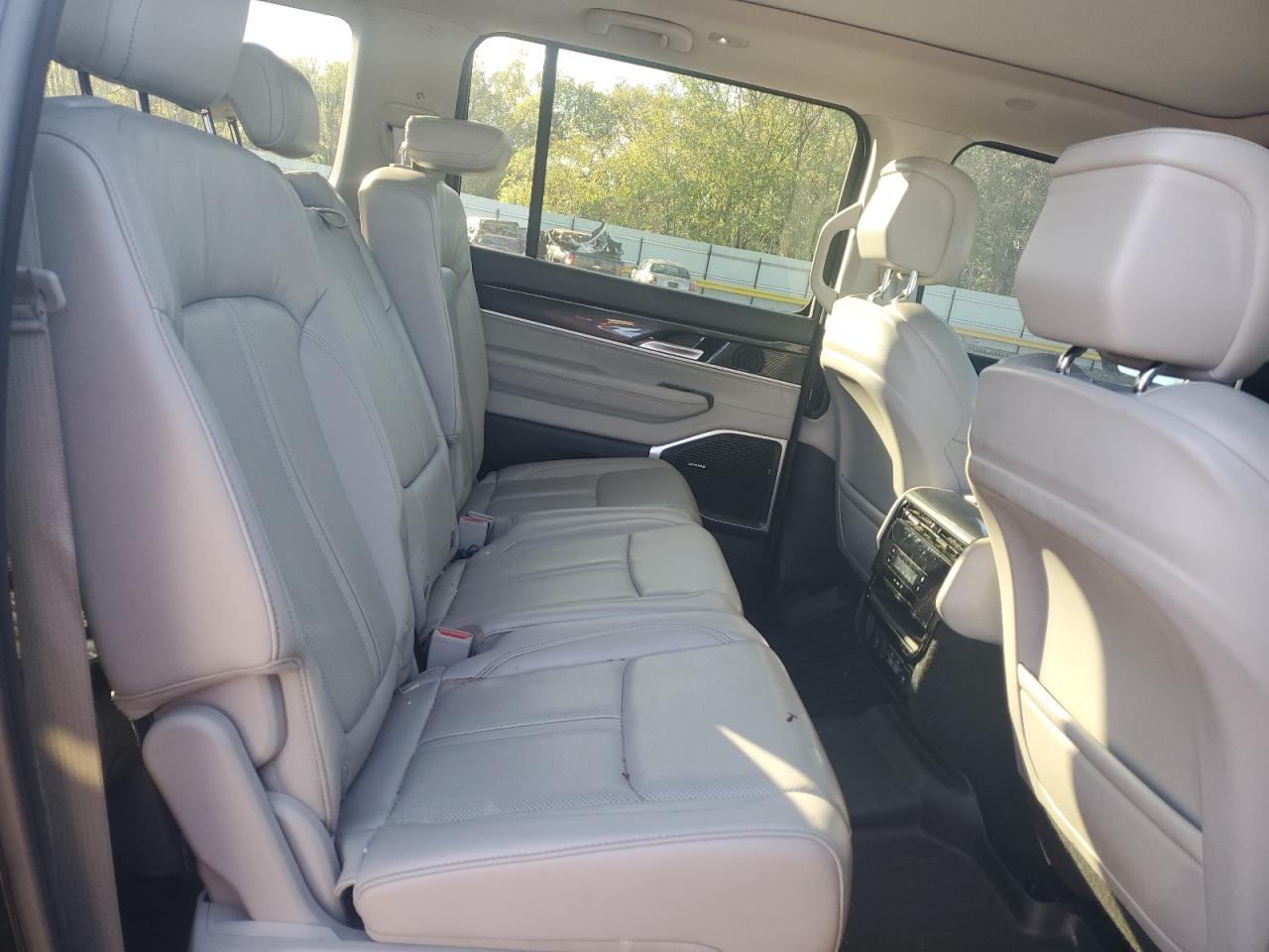 JEEP WAGONEER SERIES I