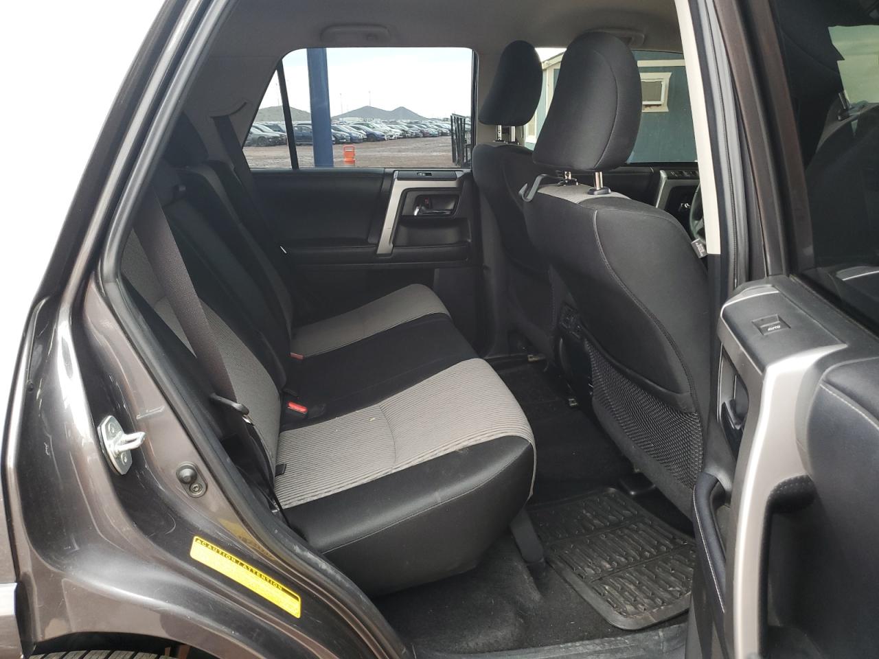 TOYOTA 4RUNNER SR5/SR5 PREMIUM