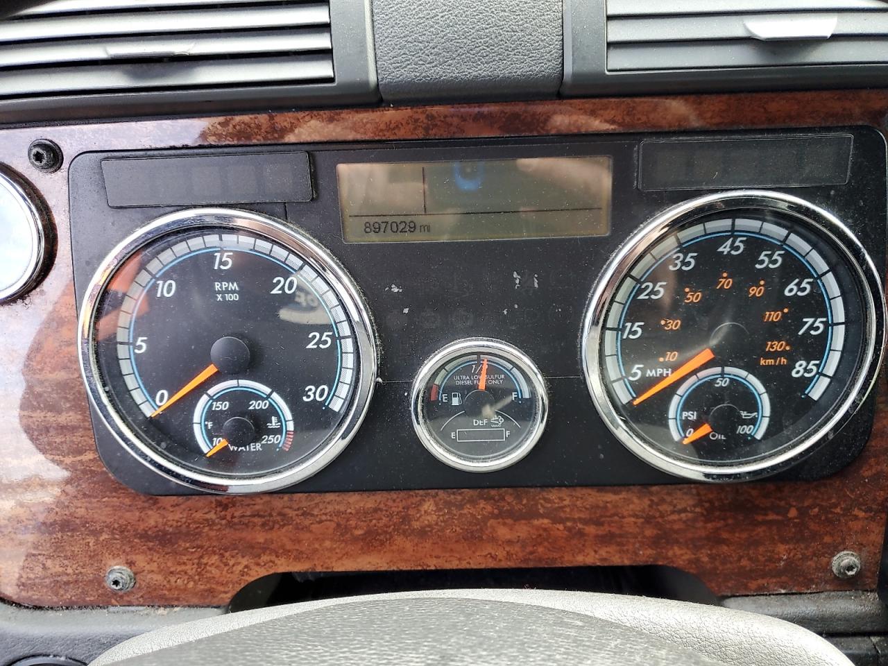 Lot #3271608345 2016 FREIGHTLINER CASCADIA 1