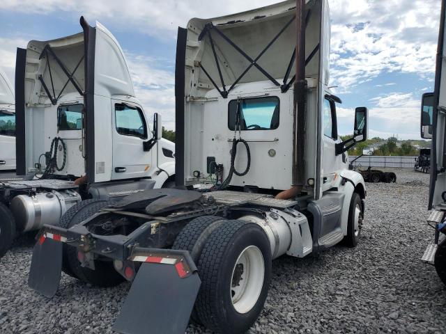 2017 PETERBILT TRACTOR 579 #3285540266