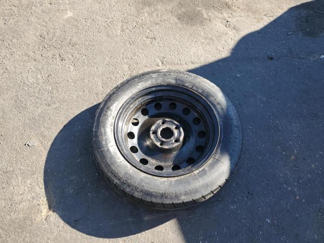 2014 VOLKSWAGEN PASSAT S - 1VWAP7A34EC020434