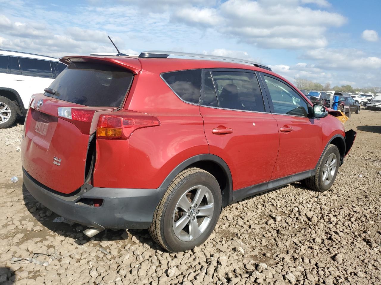 TOYOTA RAV4 XLE