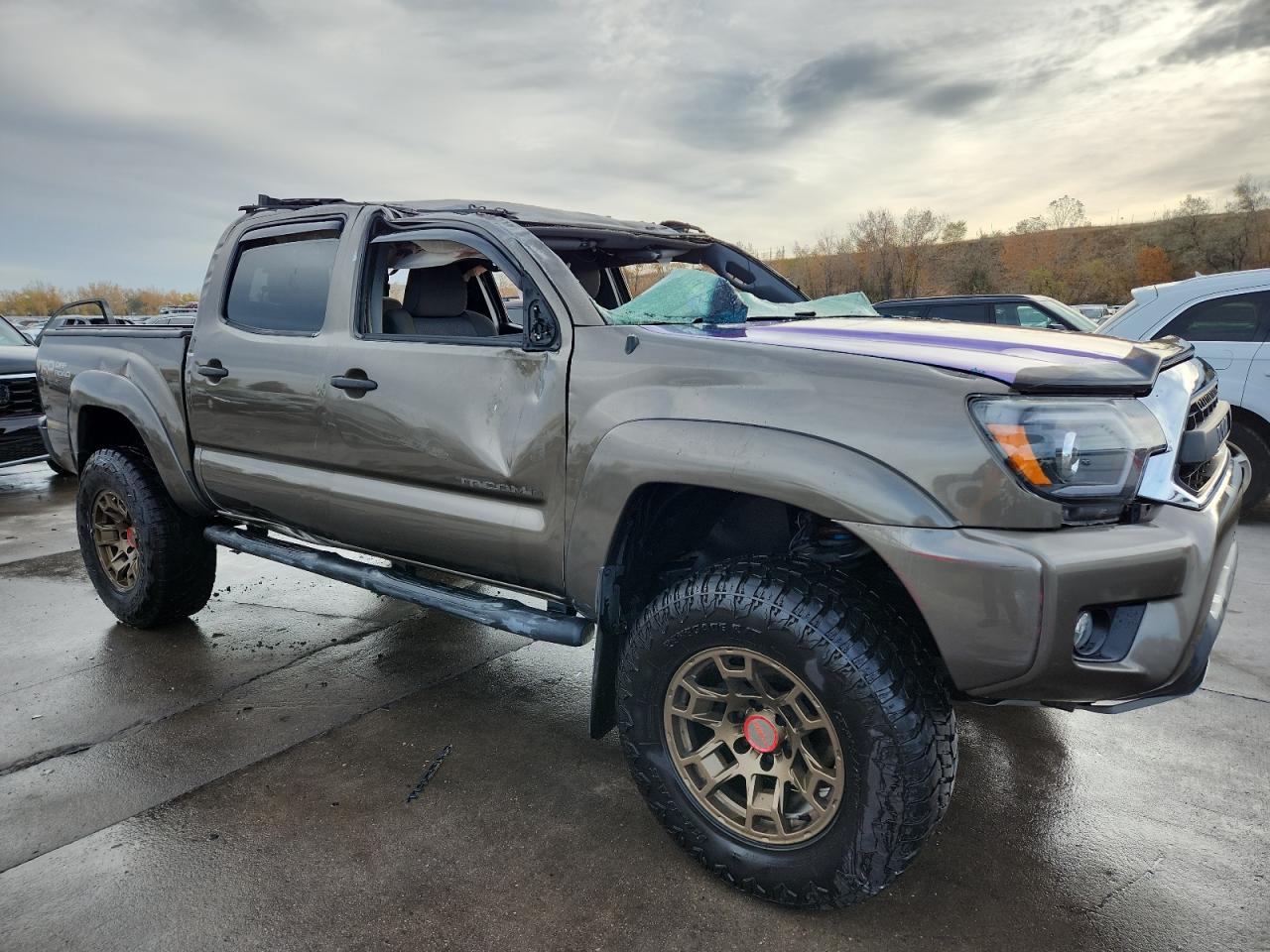 TOYOTA TACOMA DOUBLE CAB