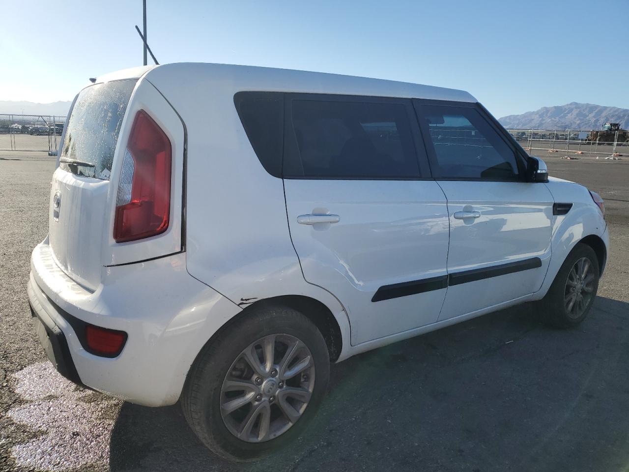KIA SOUL +