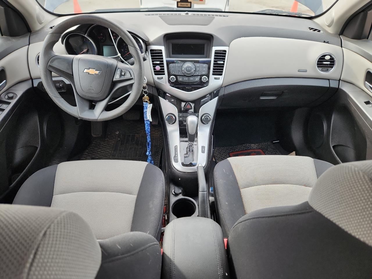 CHEVROLET CRUZE LS