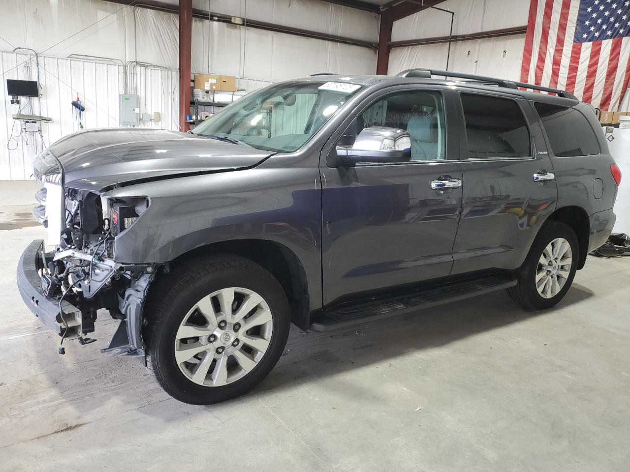 TOYOTA SEQUOIA PLATINUM