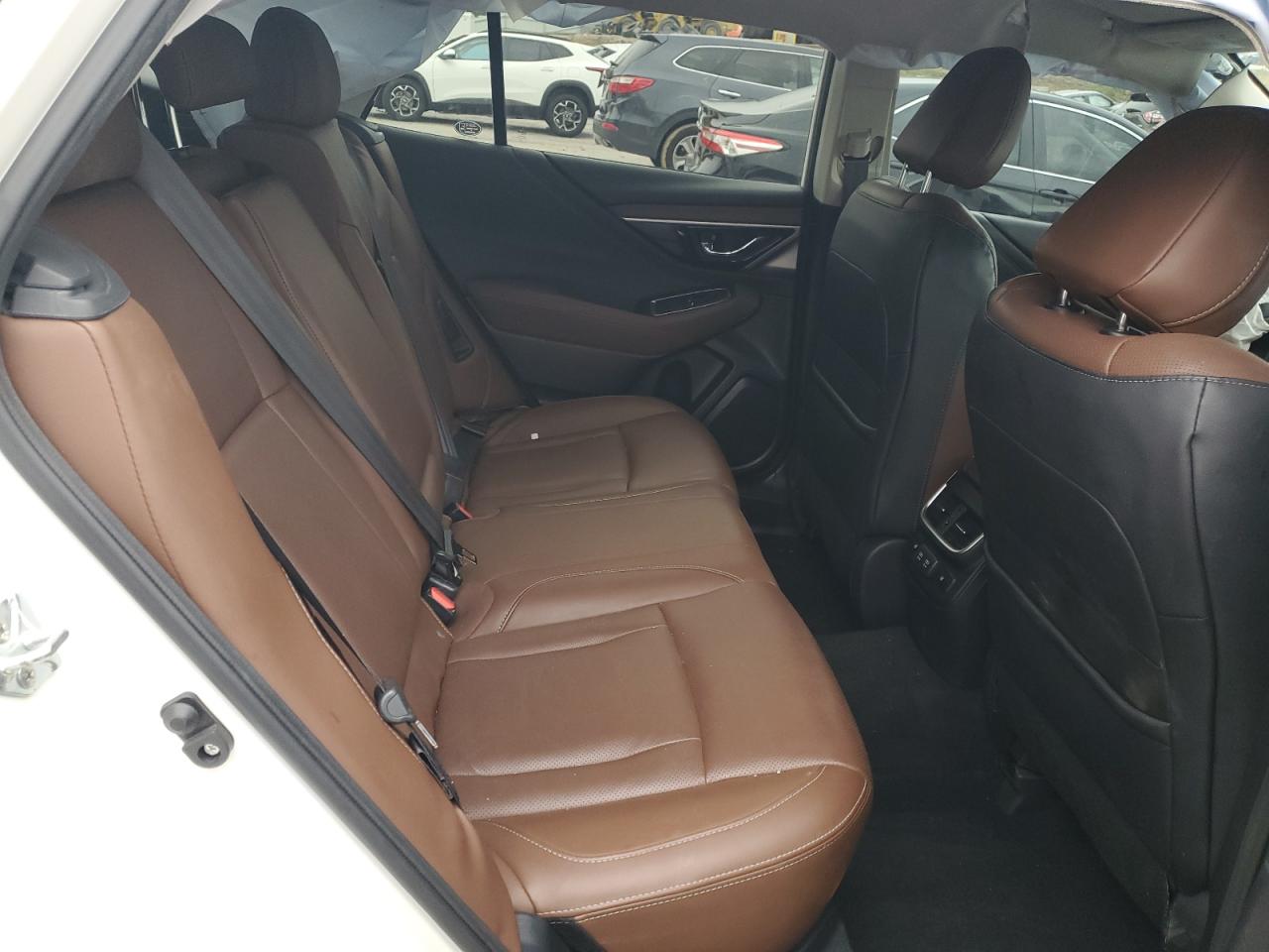 SUBARU OUTBACK TOURING