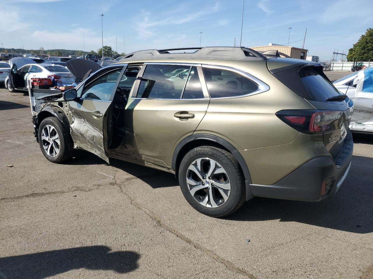 SUBARU OUTBACK LIMITED