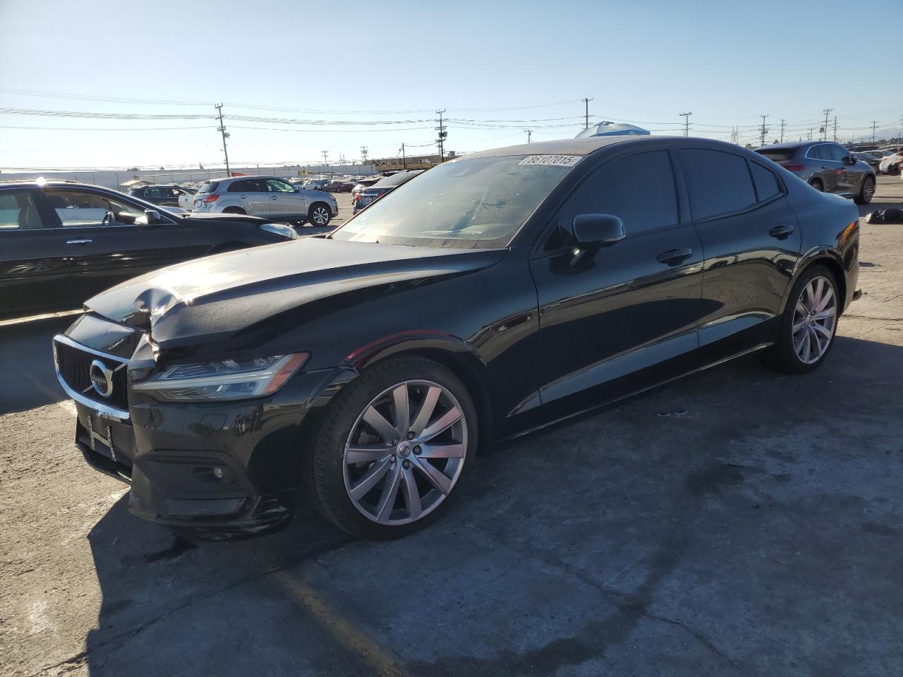 VOLVO S60 T5 MOMENTUM