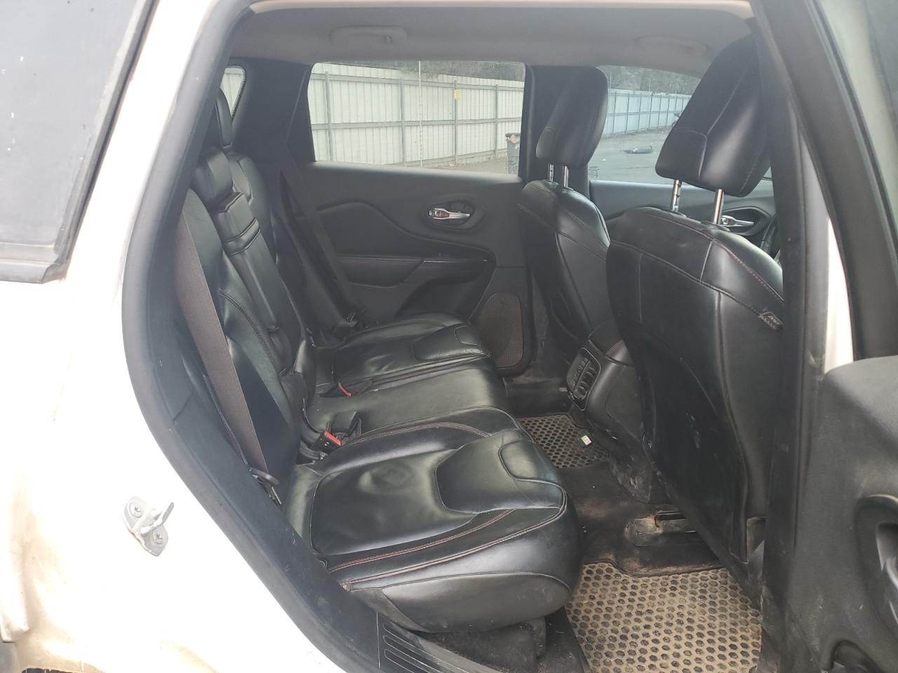 JEEP CHEROKEE TRAILHAWK