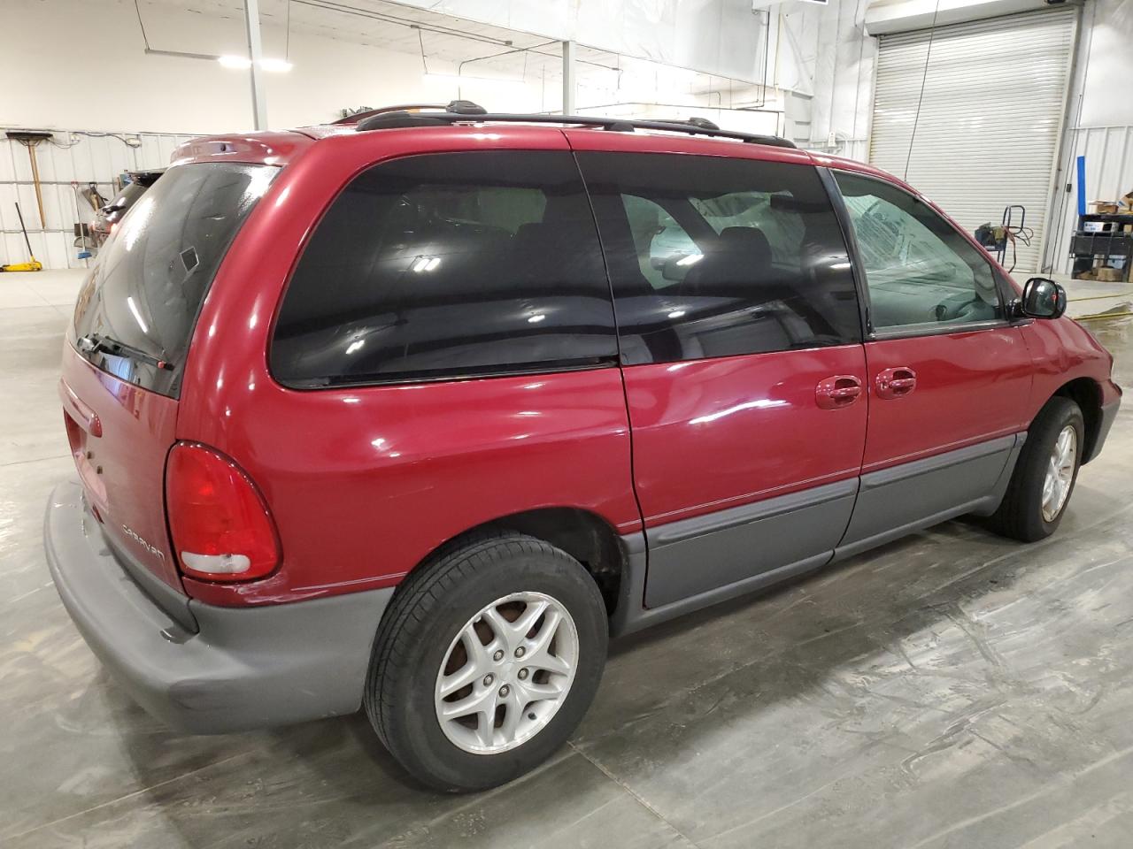 Lot #3281571405 1998 DODGE CARAVAN LE