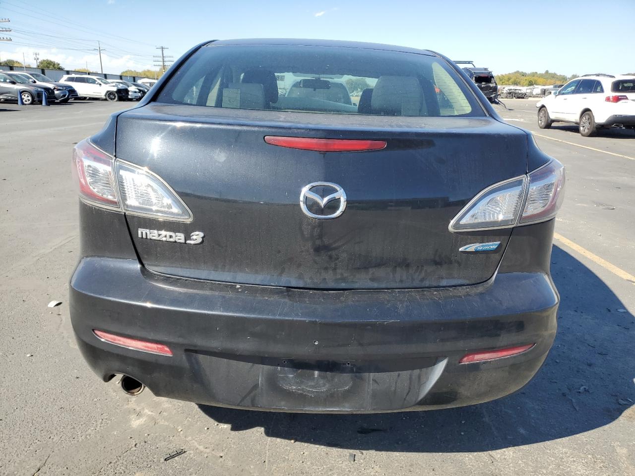 MAZDA 3 I