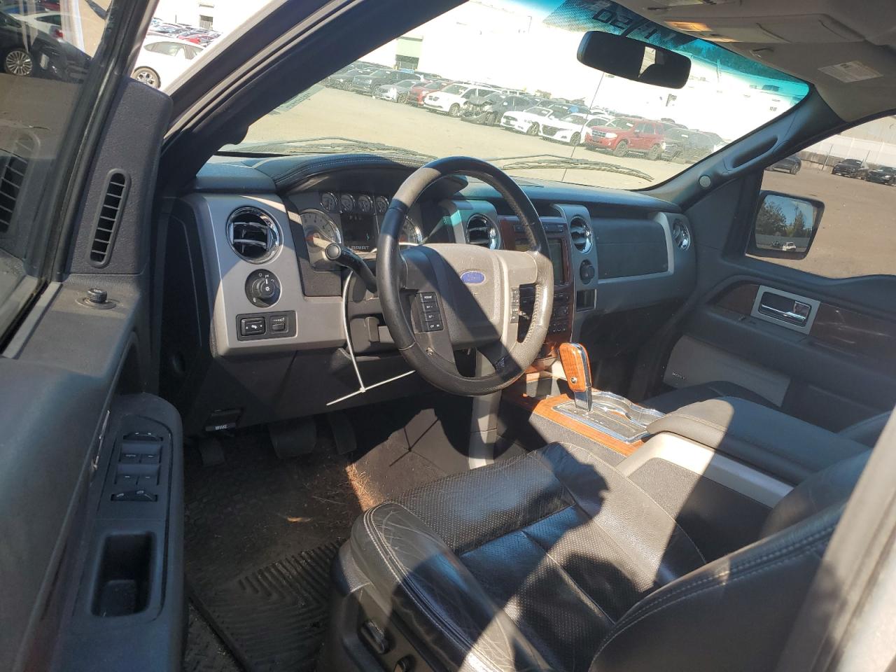 FORD F-150 SUPER CAB