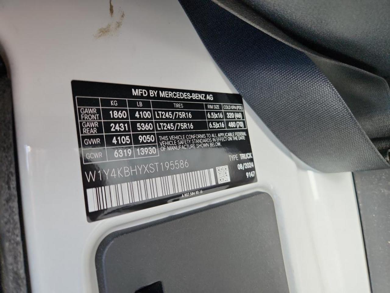 MERCEDES-BENZ SPRINTER 2500