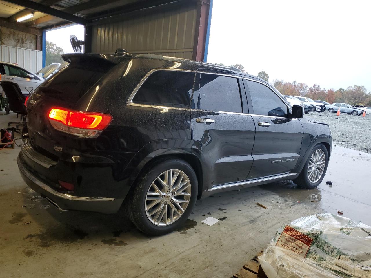 JEEP GRAND CHEROKEE SUMMIT