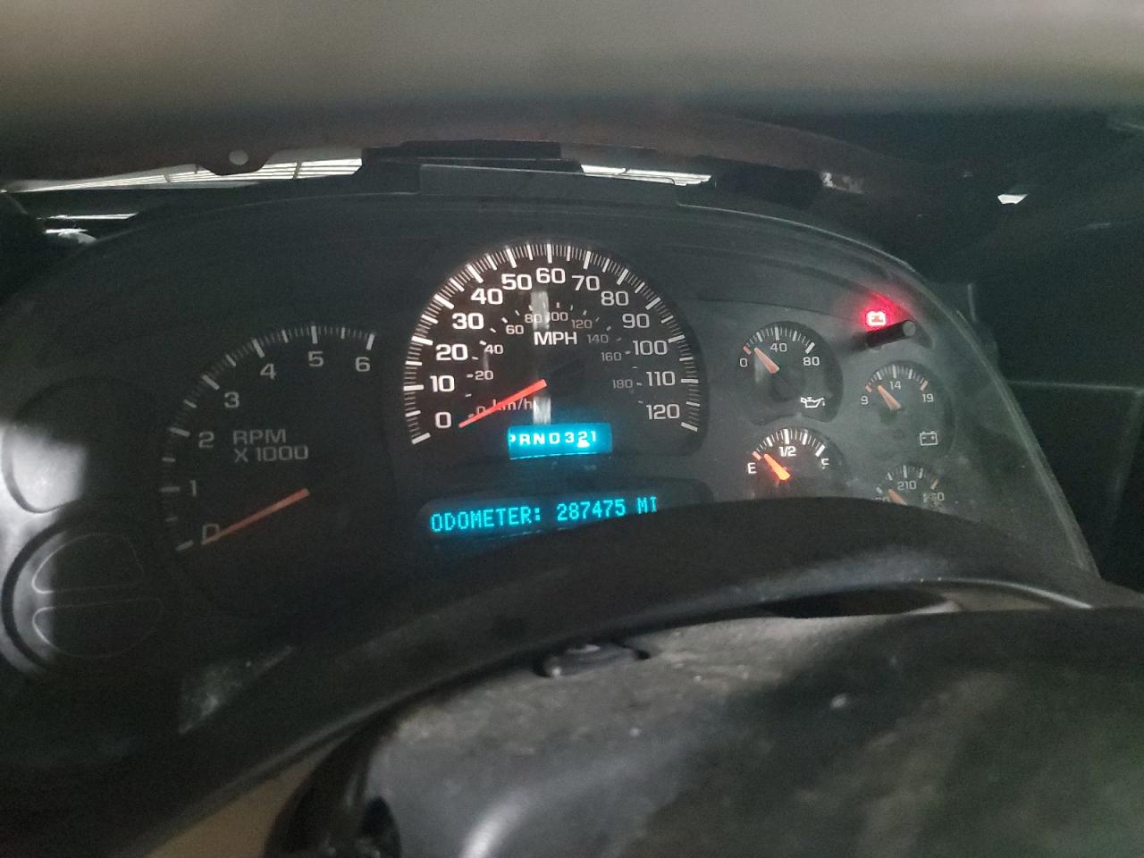 Lot #3286703283 2004 GMC YUKON