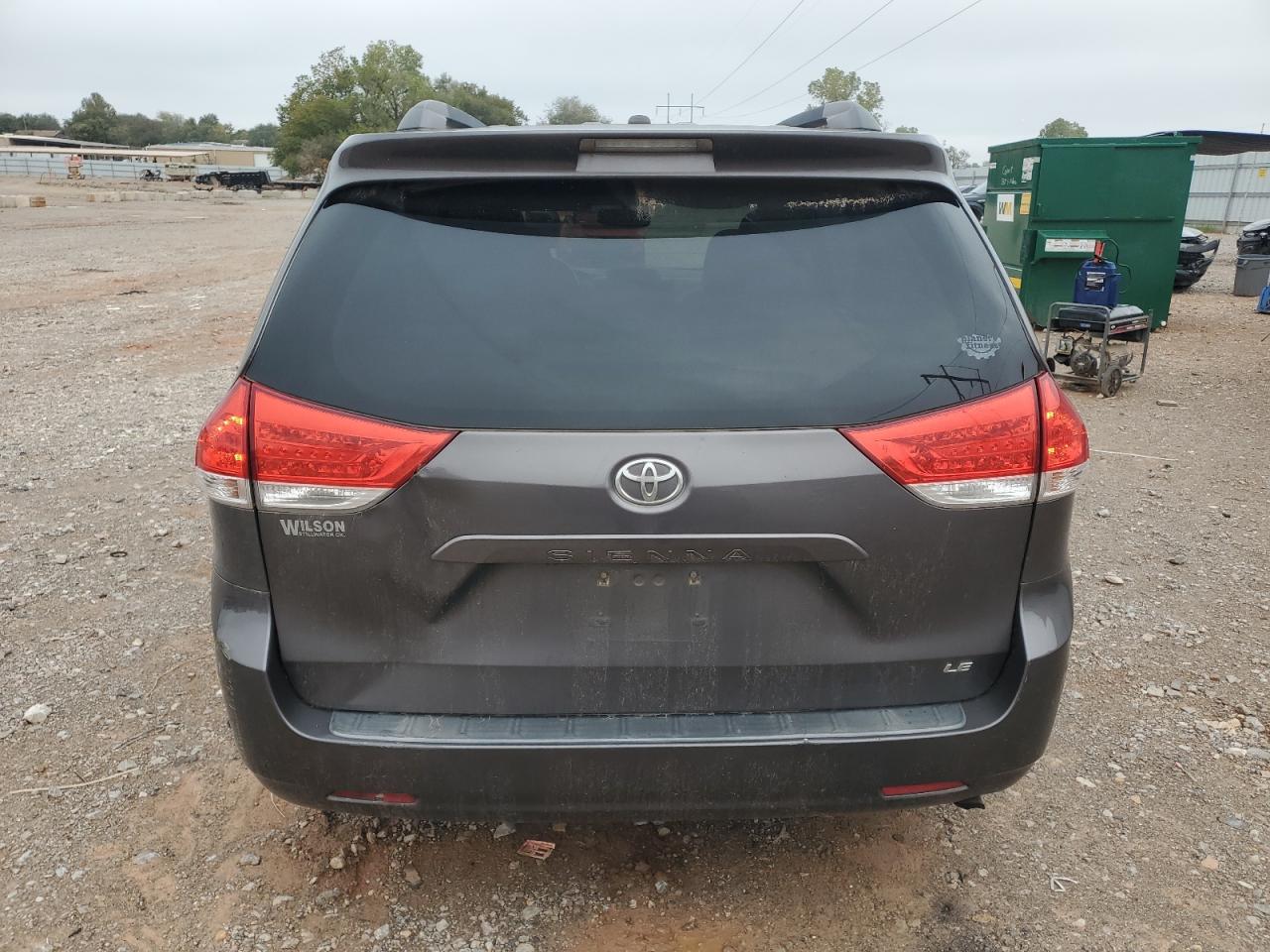 Lot #3302786921 2012 TOYOTA SIENNA LE