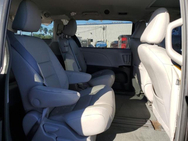 2015 TOYOTA SIENNA XLE 5TDYK3DC2FS618302