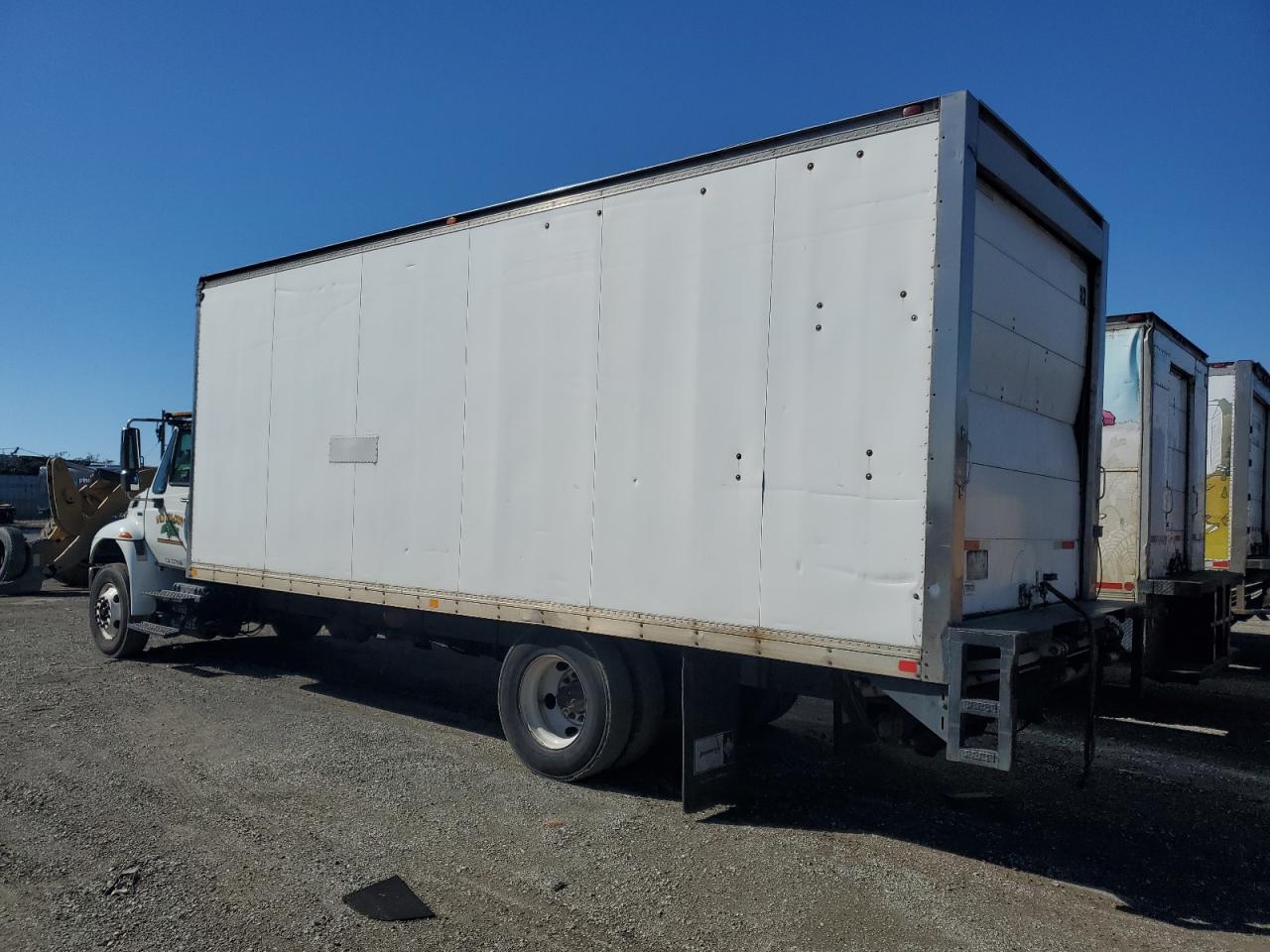 Lot #3268340026 2012 INTERNATIONAL 4000 4300