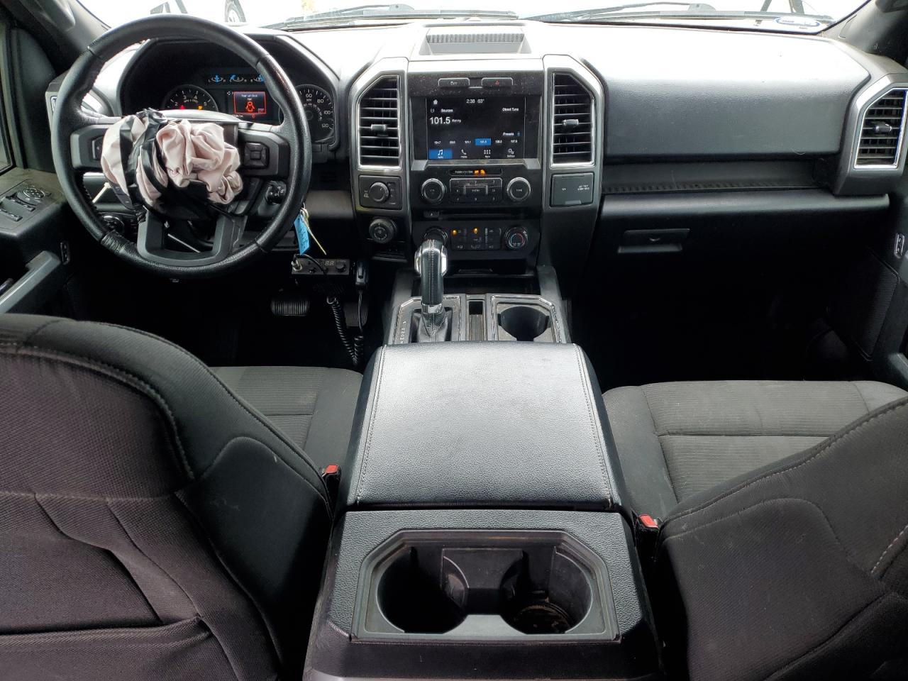 FORD F-150 SUPERCREW