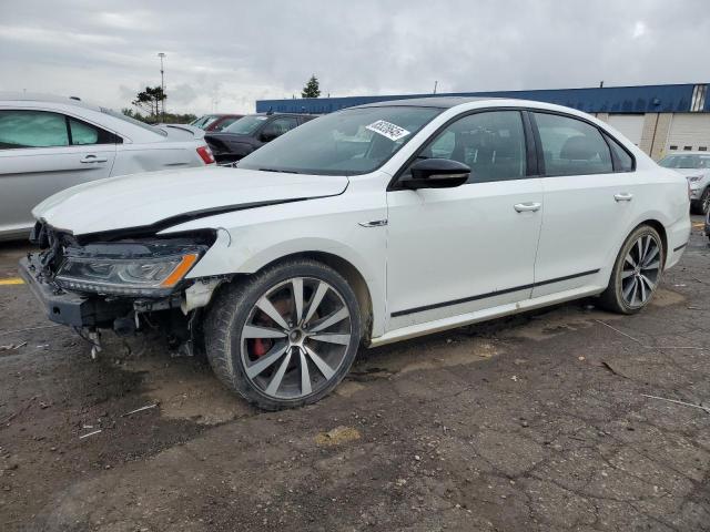 2018 VOLKSWAGEN PASSAT GT 1VWJM7A30JC049951