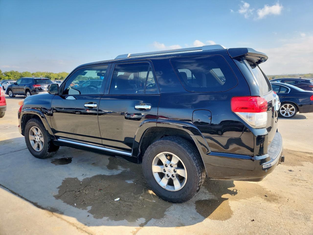 TOYOTA 4RUNNER SR5