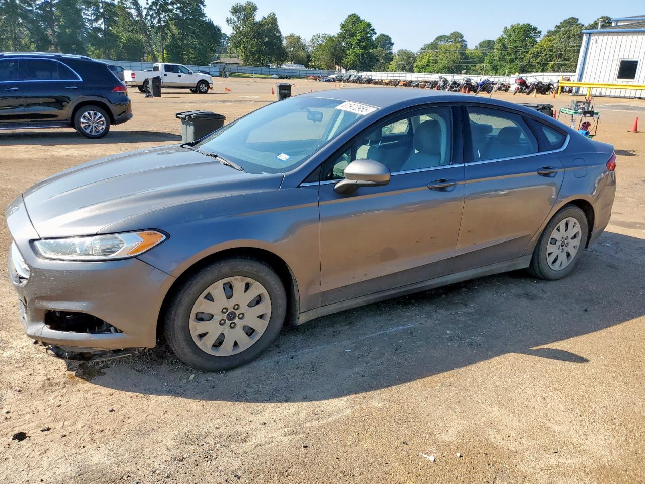 FORD FUSION S