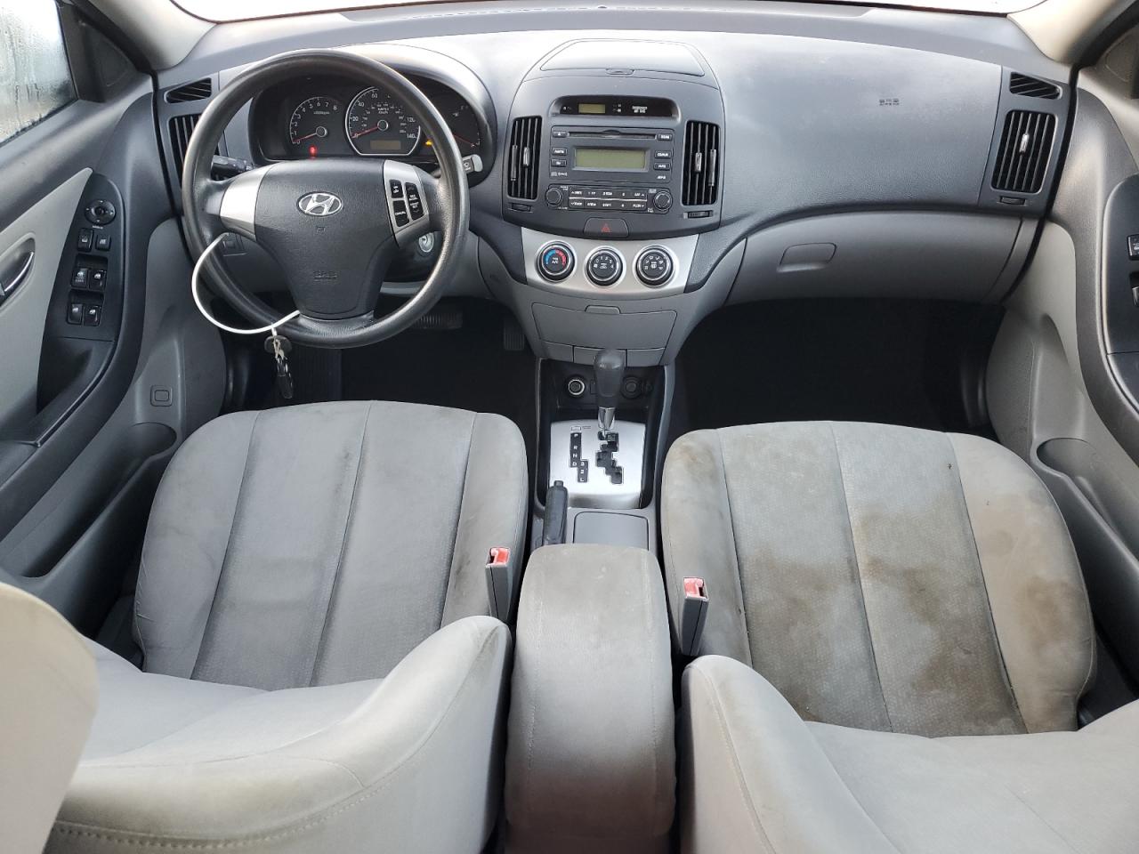 HYUNDAI ELANTRA BLUE