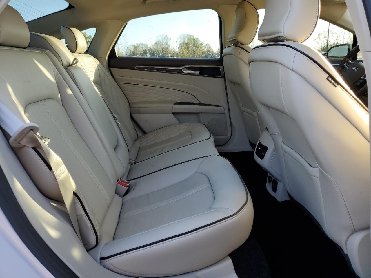 FORD FUSION TITANIUM