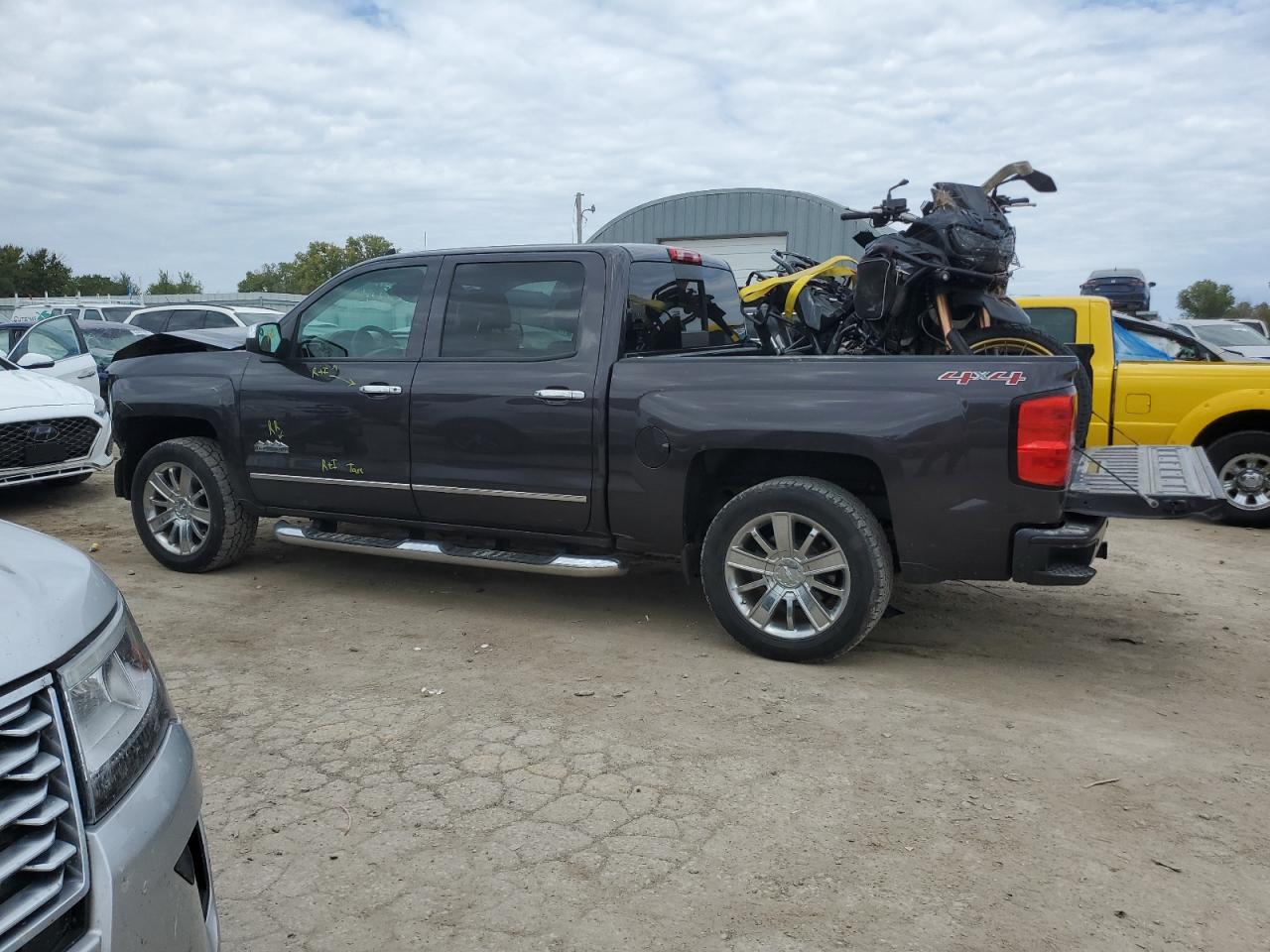 CHEVROLET SILVERADO K1500 HIGH COUNTRY