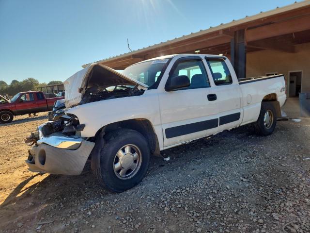 Global Auto Auctions: 2003 GMC NEW SIERRA