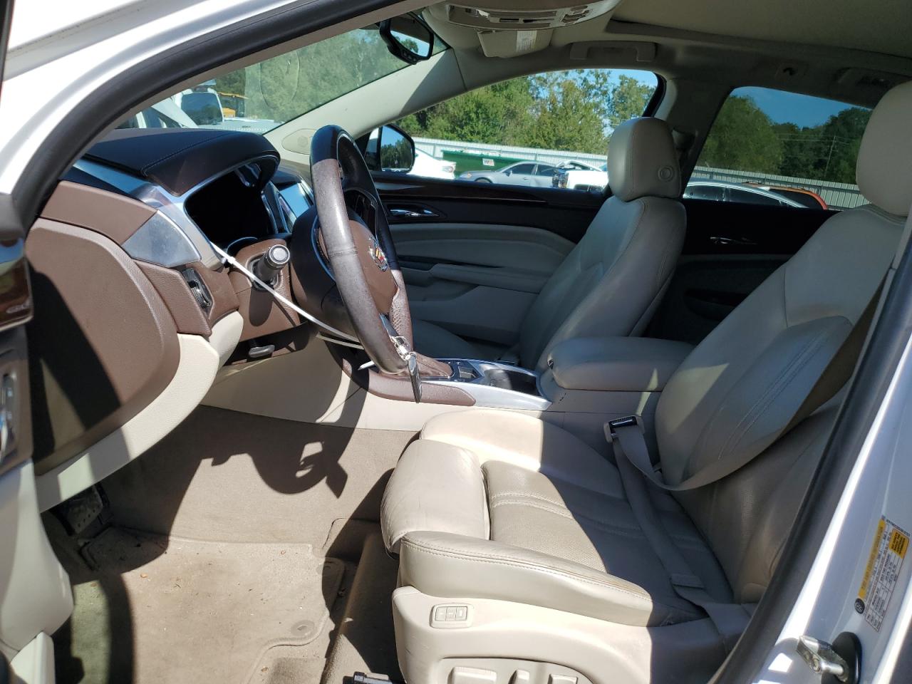 CADILLAC SRX PREMIUM COLLECTION