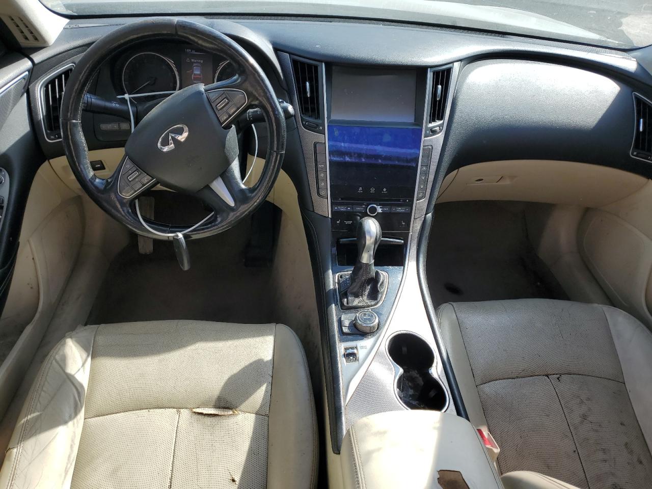 INFINITI Q50 BASE