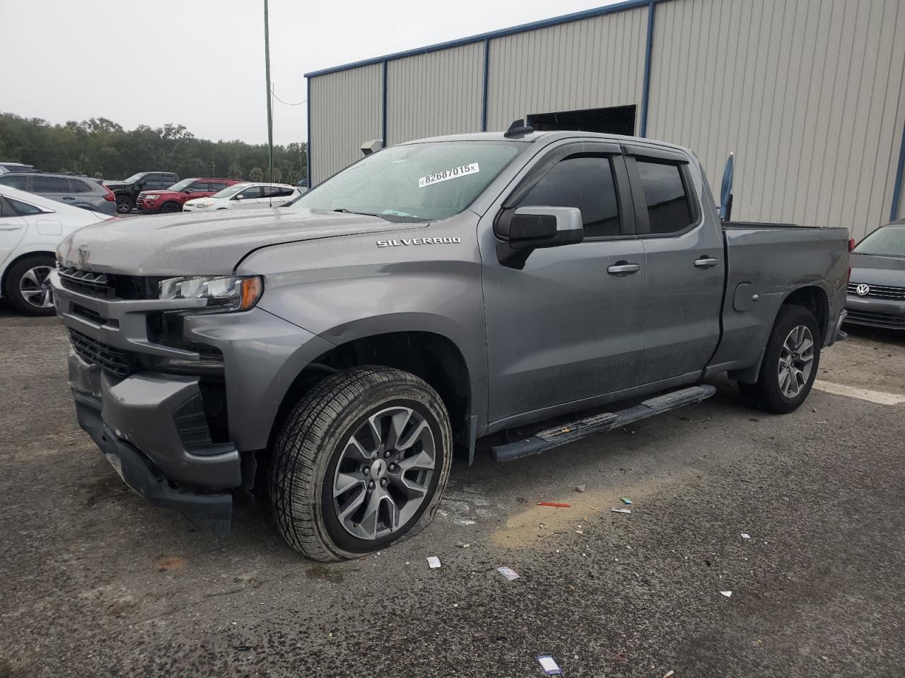 CHEVROLET SILVERADO C1500 LT