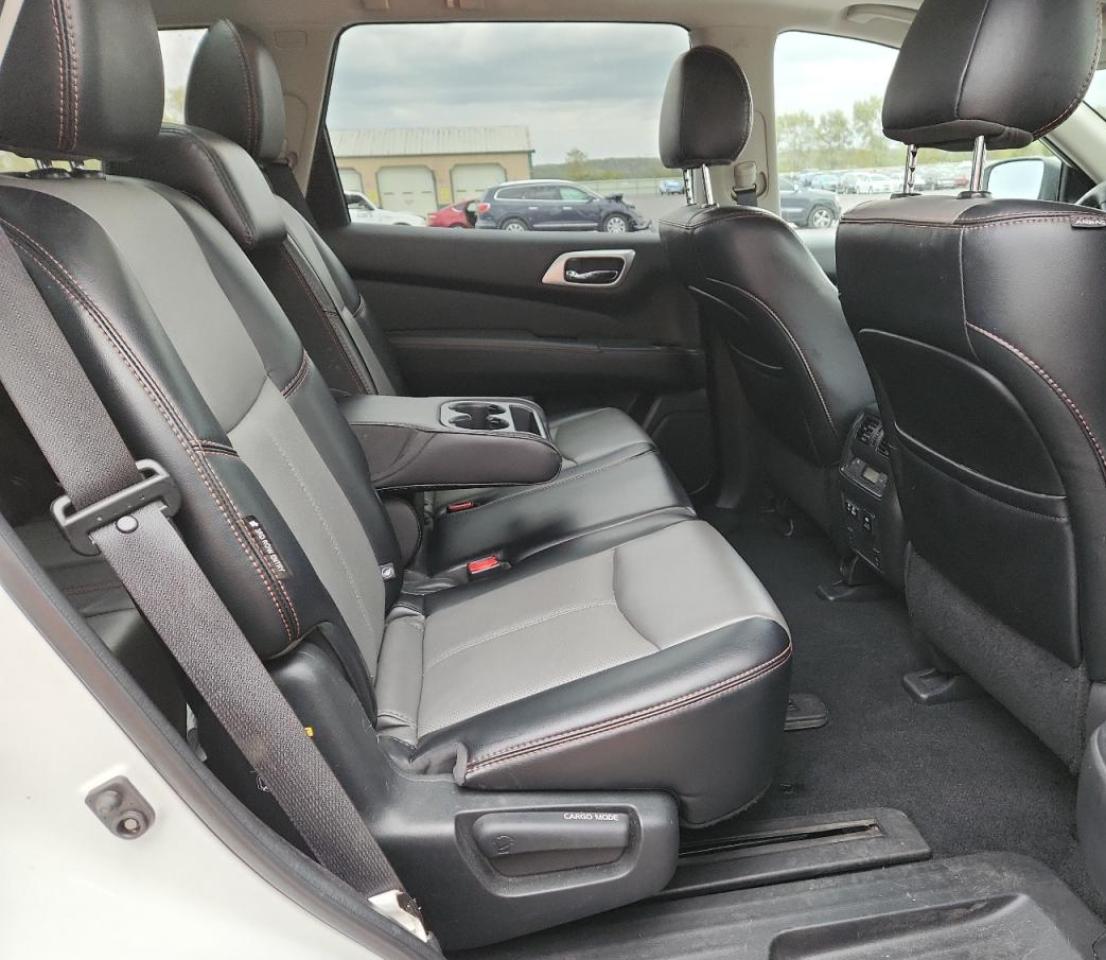 NISSAN PATHFINDER SL