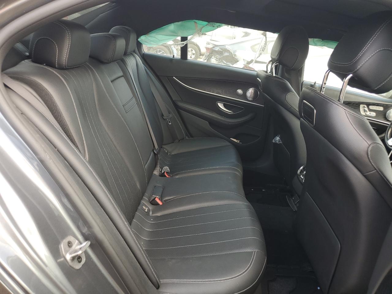 MERCEDES-BENZ E-CLASS 300 4MATIC