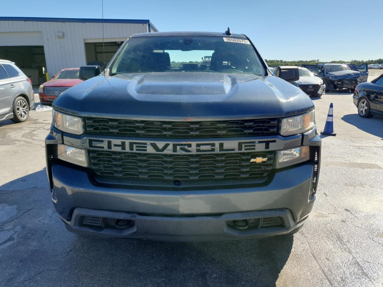 CHEVROLET SILVERADO C1500 CUSTOM