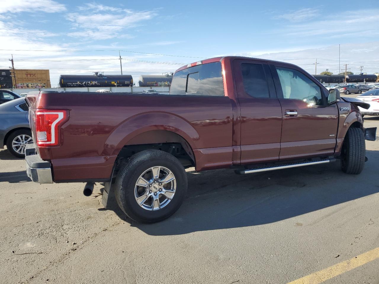 FORD F-150 SUPER CAB