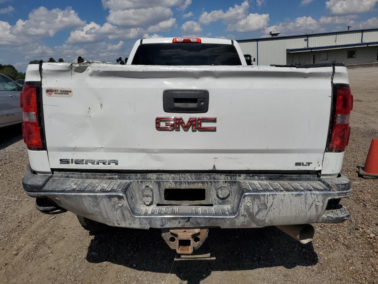 GMC SIERRA K2500 SLT